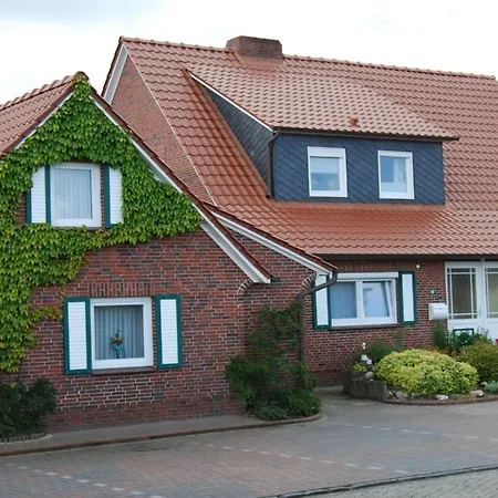 Laura Apartmán